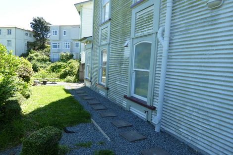 Photo of property in 49 Devon Street, Aro Valley, Wellington, 6021