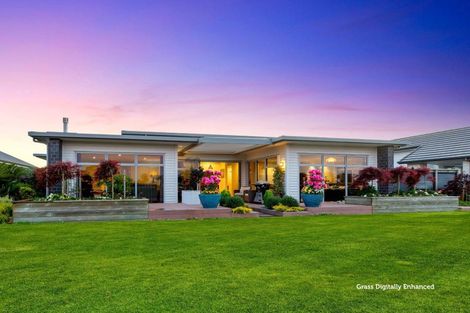 Photo of property in 56 Cassinia Close, Papamoa Beach, Papamoa, 3118