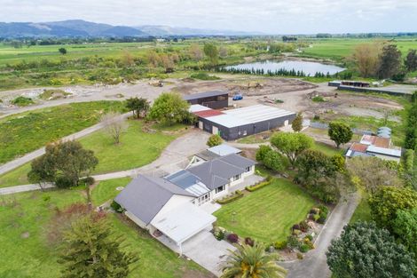 Photo of property in 158a-b Walkers Road, Longburn, Palmerston North, 4477