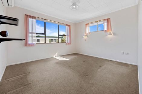 Photo of property in 22 Golders Place, Richmond Heights, Taupo, 3330