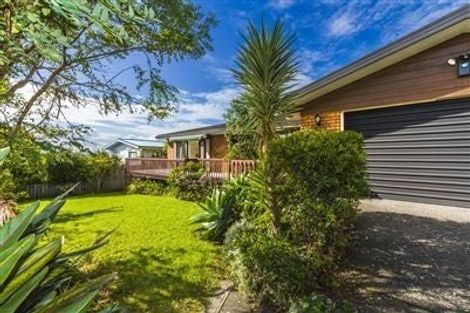 Photo of property in 1/34 Toroa Street, Torbay, Auckland, 0630