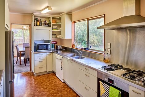 Photo of property in 1 Forglen Place, Tawa, Wellington, 5028