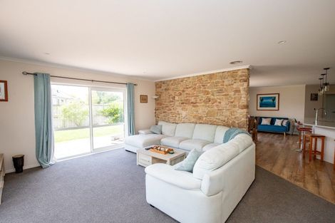 Photo of property in 59 Darlington Street, Ngatea, 3503