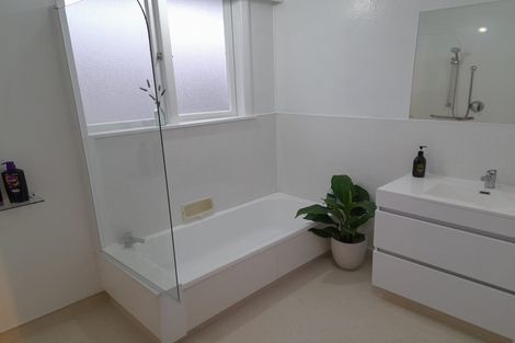 Photo of property in 58 Sherwill Street, Feilding, 4702