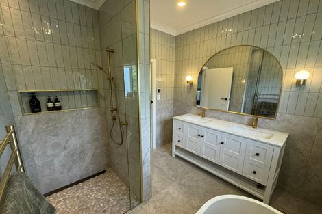 Photo of property in 1222 Taihape Road, Sherenden, Hastings, 4179