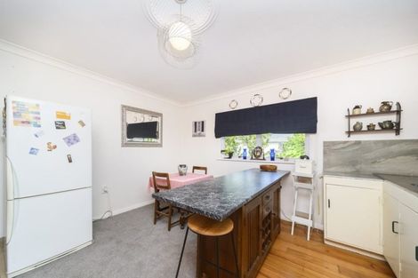 Photo of property in 39 Aberdeen Avenue, Takaro, Palmerston North, 4412
