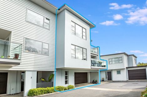 Photo of property in 5 Lucern Lane, Petone, Lower Hutt, 5012