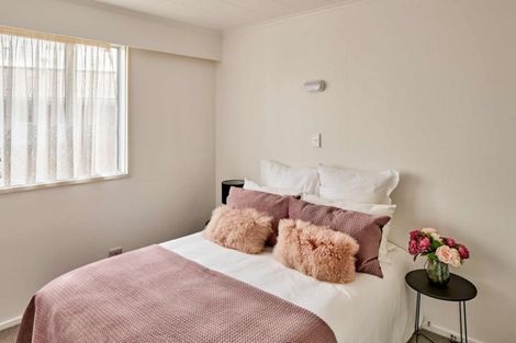 Photo of property in 11 Rosebank Avenue, Avalon, Lower Hutt, 5011