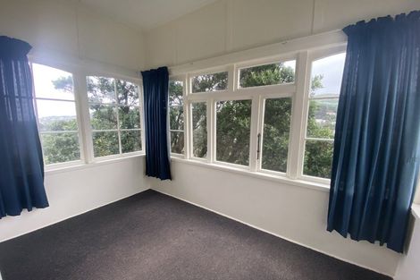 Photo of property in 30 Tiber Street, Island Bay, Wellington, 6023