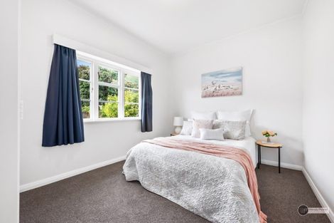 Photo of property in 1 Riverside Drive, Waiwhetu, Lower Hutt, 5010