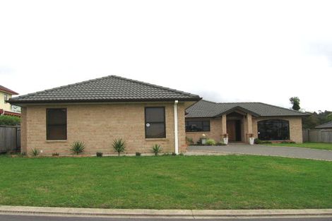 Photo of property in 24 Brittany Drive, Henderson, Auckland, 0612