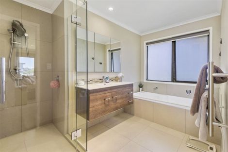 Photo of property in 51 Constellation Avenue, Beachlands, Auckland, 2018