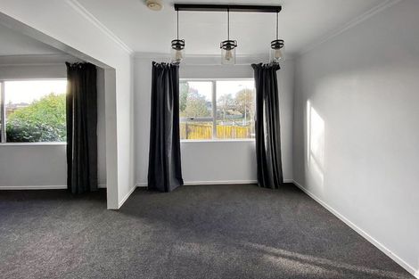Photo of property in 14 Hillcrest Drive, Kelvin Grove, Palmerston North, 4414