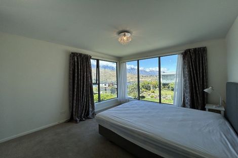 Photo of property in St Andrews Park, 62 Highview Terrace, Queenstown, 9300