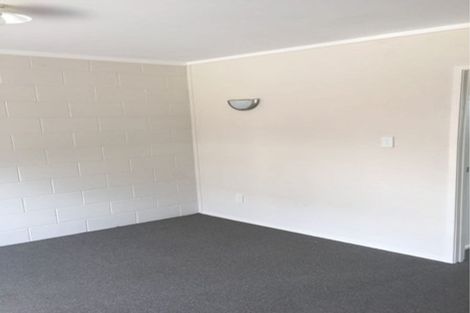 Photo of property in 60b Royal Road, Massey, Auckland, 0614