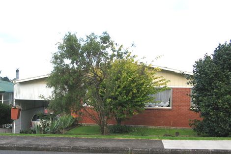 Photo of property in 9 Mcclintock Road, Massey, Auckland, 0614