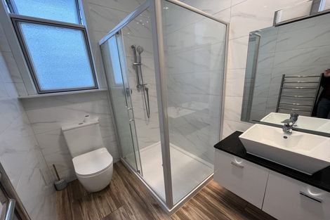 Photo of property in 7 Fallowfield Avenue, Mount Victoria, Wellington, 6011