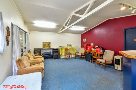 Photo of property in 19 Marybeth Place, Rosehill, Papakura, 2113