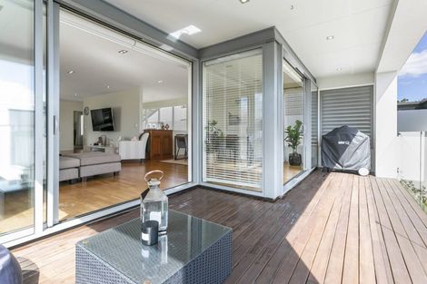 Photo of property in 38a Takutai Avenue, Bucklands Beach, Auckland, 2012