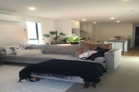 Photo of property in 1/27 Main Road, Wainuiomata, Lower Hutt, 5014