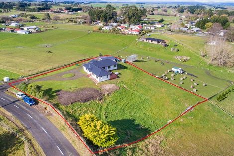 Photo of property in 33 Mount Biggs Road, Halcombe, Feilding, 4779