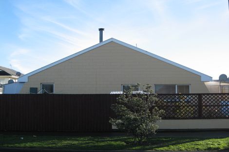 Photo of property in 1/6 Lonsdale Street, New Brighton, Christchurch, 8083