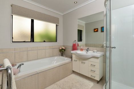 Photo of property in 10b Arcus Street, St Andrews, Hamilton, 3200