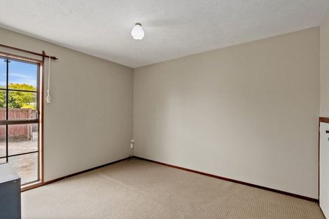 Photo of property in 60 Solomon Avenue, Redwood, Christchurch, 8051