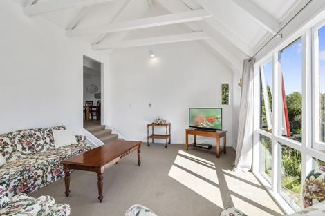 Photo of property in 11 Haast Close, Kelson, Lower Hutt, 5010