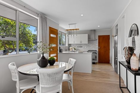 Photo of property in 2/59 Hatton Road, Orewa, 0931