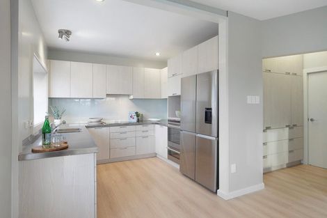 Photo of property in 132 Major Hornbrook Road, Mount Pleasant, Christchurch, 8081