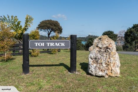 Photo of property in 4 Toi Track, Russell, 0272