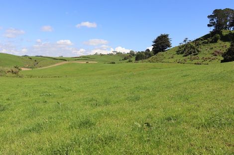 Photo of property in 1234 Richmond Road, Everett Park, Inglewood, 4389