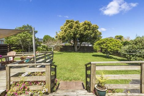 Photo of property in 26 Zita Maria Drive, Massey, Auckland, 0614