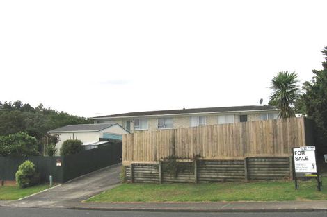Photo of property in 2/73 Simon Ellice Drive, Bayview, Auckland, 0629