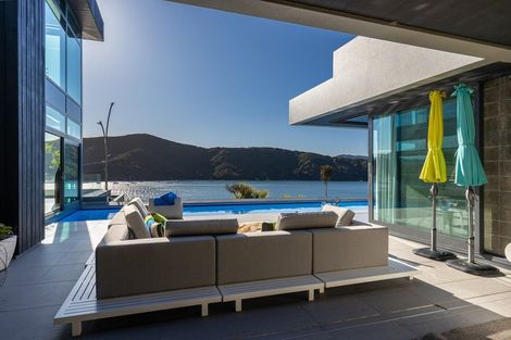Photo of property in 4 Marina View, Waikawa, Picton, 7281