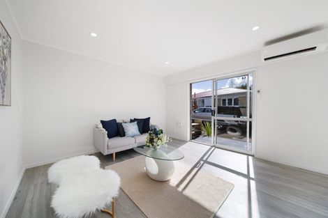 Photo of property in 5a Landscape Road, Pukekohe, 2120