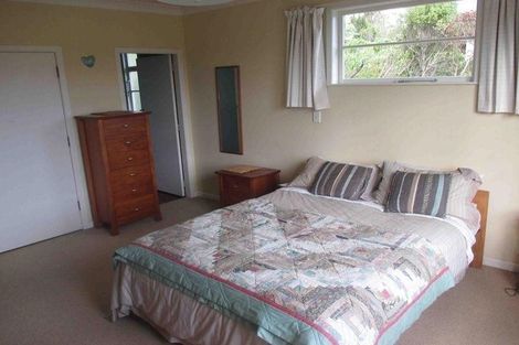 Photo of property in 7 Lucknow Terrace, Khandallah, Wellington, 6035