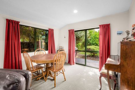 Photo of property in 96 Endeavour Avenue, Flagstaff, Hamilton, 3210