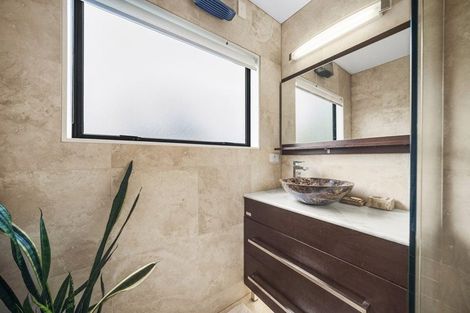 Photo of property in 195a Browns Bay Road, Browns Bay, Auckland, 0630