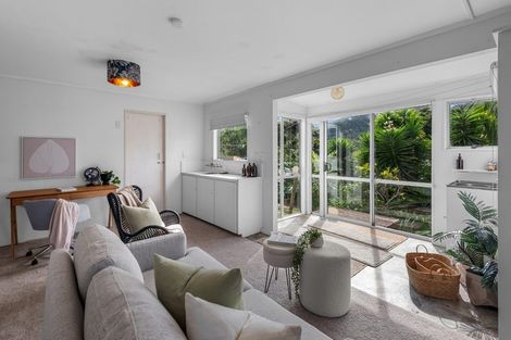 Photo of property in 25 Wolfe Street, Regent, Whangarei, 0112