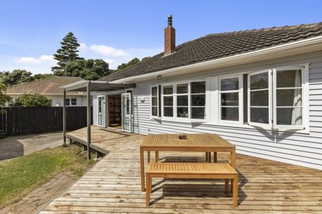 Photo of property in 77a Riverside Drive, Waiwhetu, Lower Hutt, 5010