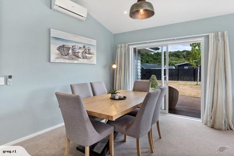 Photo of property in 58 Montgomery Crescent, Kinloch, Taupo, 3377