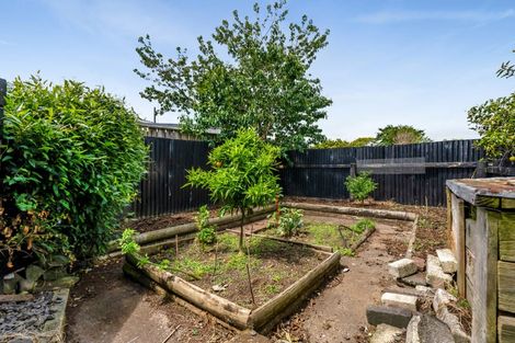 Photo of property in 1 Penrod Drive, Bell Block, New Plymouth, 4312