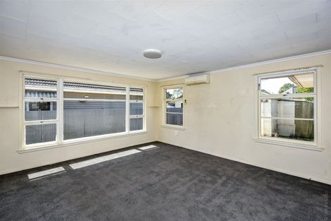 Photo of property in 6 Colman Avenue, Sockburn, Christchurch, 8042