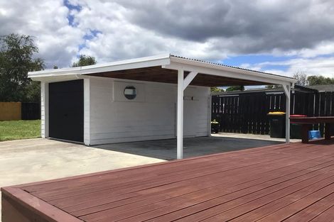 Photo of property in 33 Meadowbank Crescent, Fordlands, Rotorua, 3015