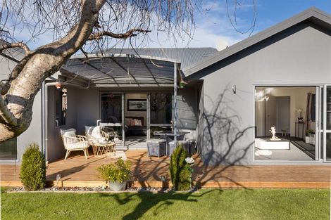 Photo of property in 16 Algarve Close, Blenheim, 7201