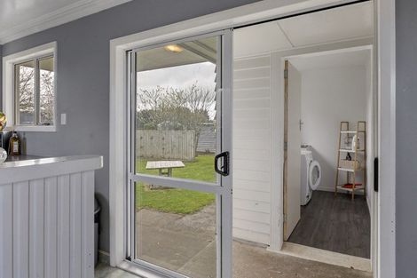 Photo of property in 13 Albert Street, Hawera, 4610