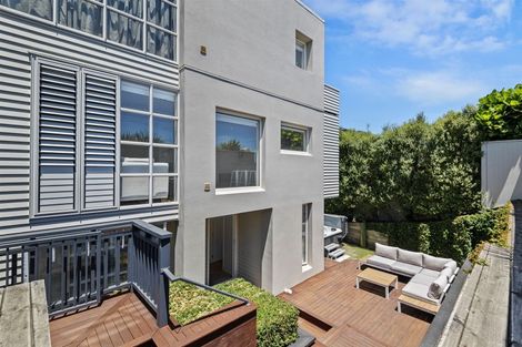 Photo of property in 96a Anzac Street, Takapuna, Auckland, 0622