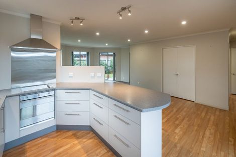 Photo of property in 1 Stanwood Grove, Darfield, 7510